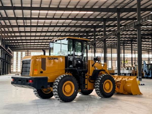 Advantages of loaders in mining
